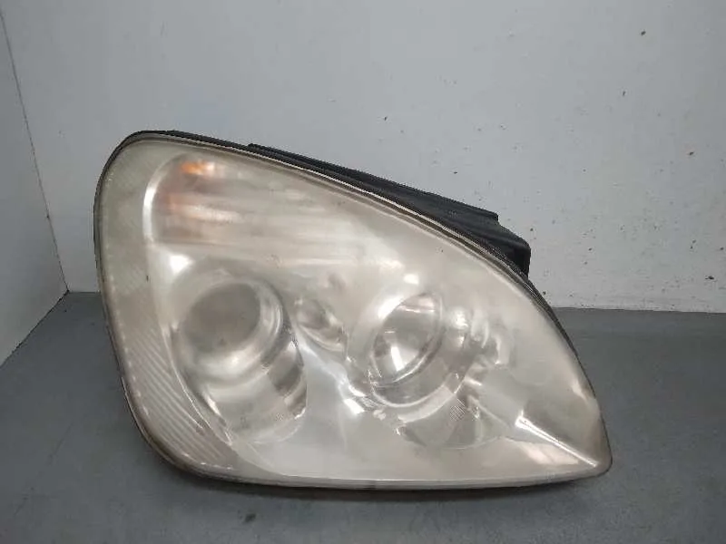 Faro Derecho para Kia Carens (Un)
