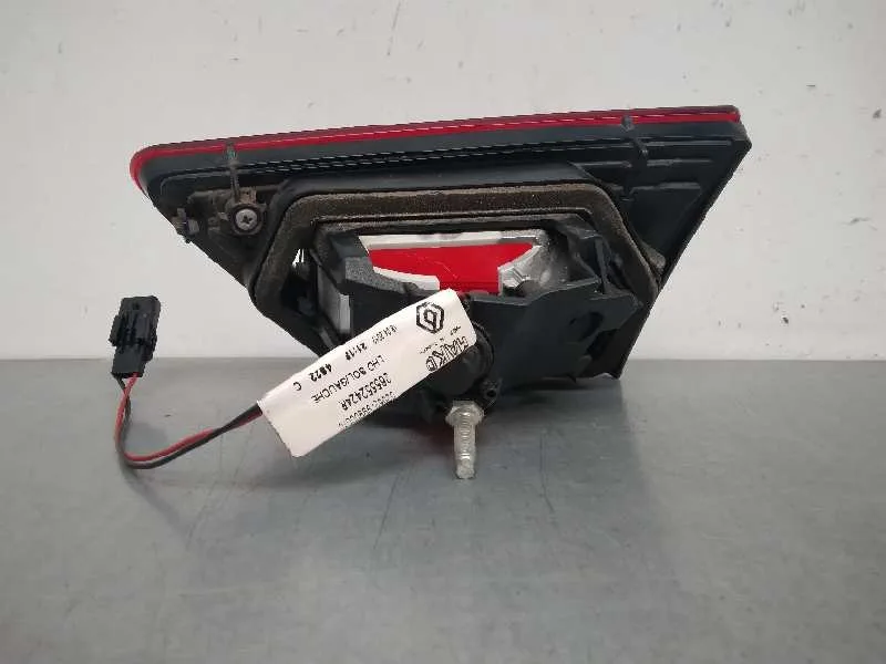 Piloto Trasero Izquierdo Interior para Renault Clio Iv