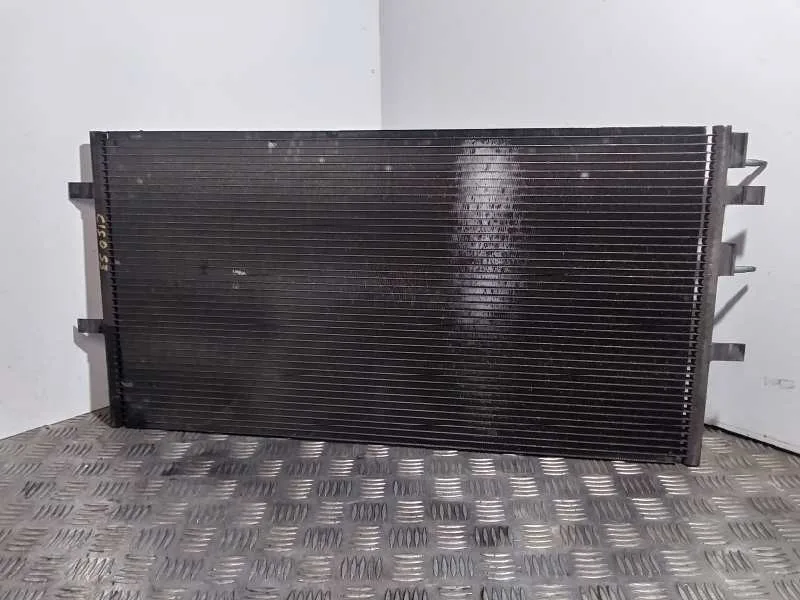 Condensador / Radiador Aire Acondicionado para Ford Transit Caja Cerrada '06