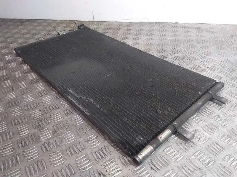 Condensador / Radiador Aire Acondicionado para Ford Transit Caja Cerrada '06