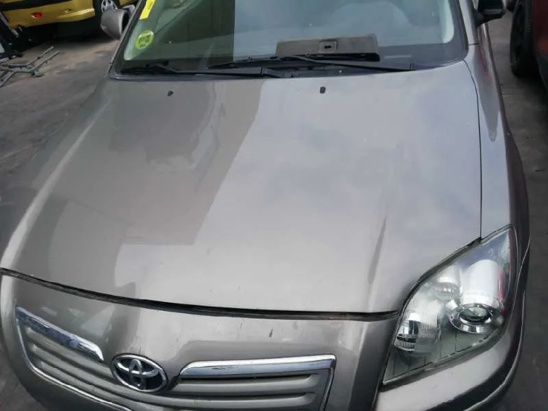 Capot para Toyota Avensis Berlina (T25)