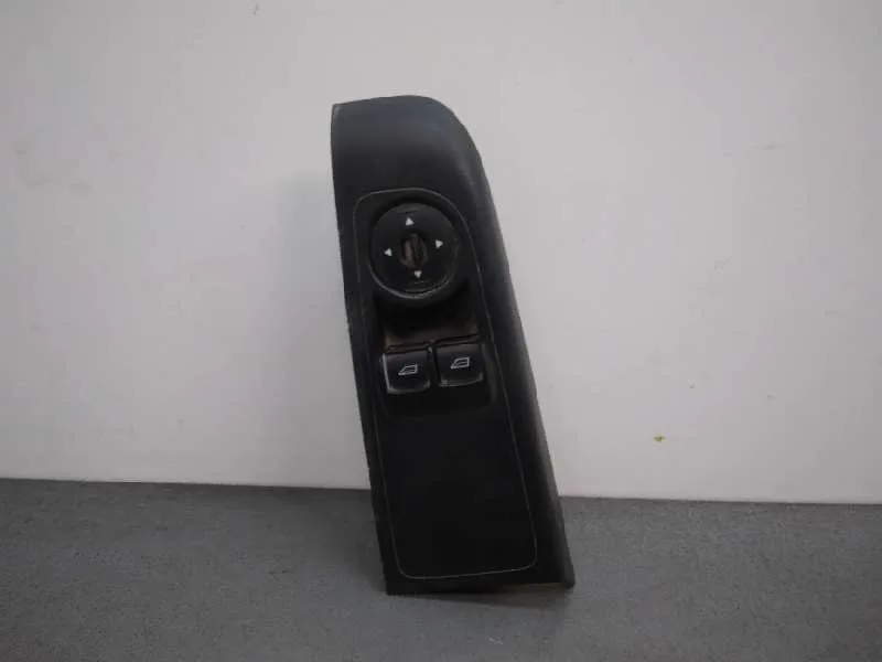 Mando Elevalunas Delantero Izquierdo para Ford Transit Courier