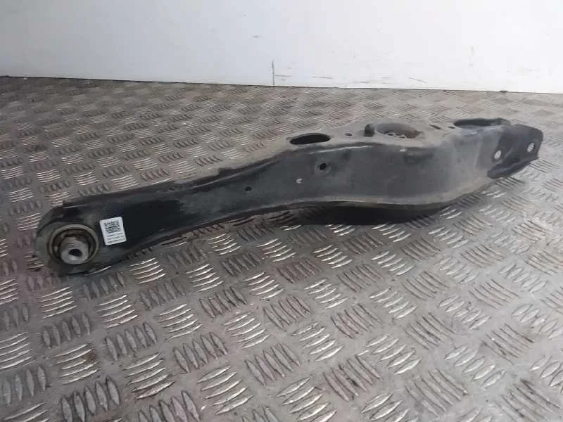 Brazo Suspension Inferior Trasero Derecho para Skoda Superb (3V3)