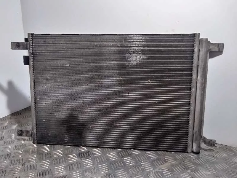 Condensador / Radiador Aire Acondicionado para Skoda Superb (3V3)