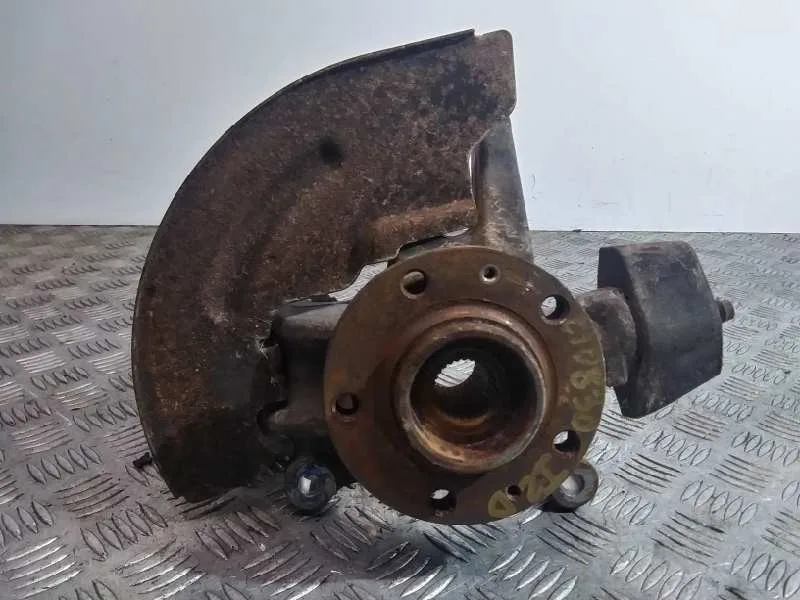 Mangueta Delantera Izquierda para Peugeot 607 (S2)