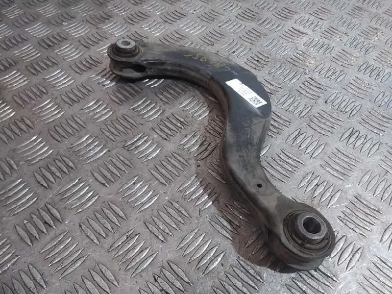 Tirante Trasero Derecho para Skoda Superb (3V3)