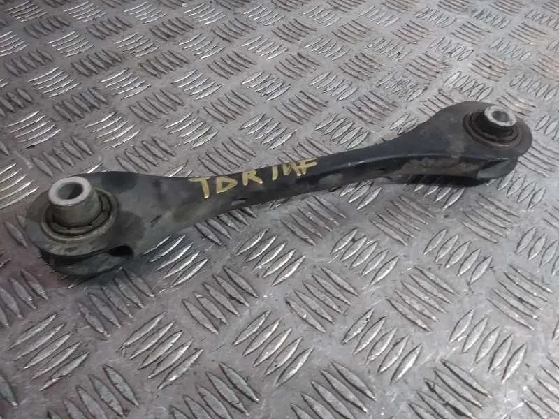 Tirante Trasero Derecho para Skoda Superb (3V3)