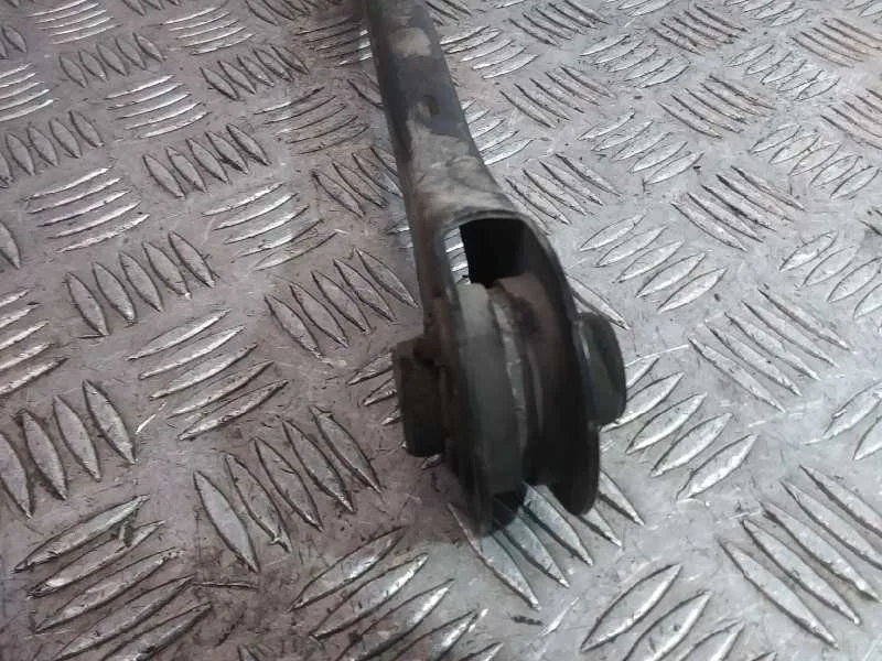 Tirante Trasero Derecho para Skoda Superb (3V3)