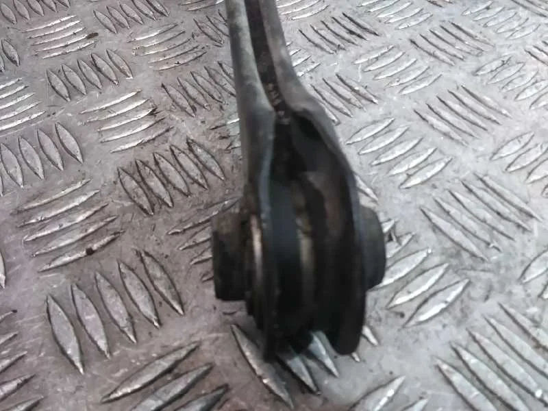 Tirante Trasero Izquierdo para Skoda Superb (3V3)