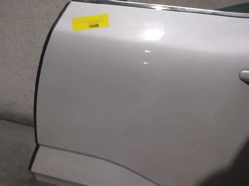Puerta Trasera Izquierda para Renault Megane Iv Berlina 5P