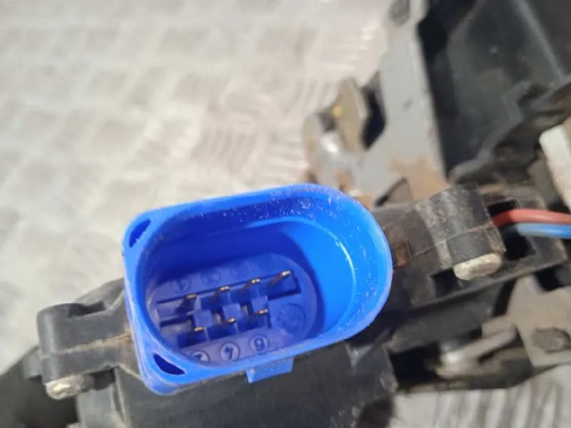 Cerradura Puerta Trasera Izquierda para Volkswagen Touareg (7La)