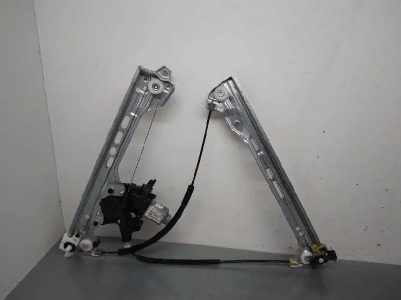 Elevalunas Delantero Derecho para Renault Megane Iv Berlina 5P