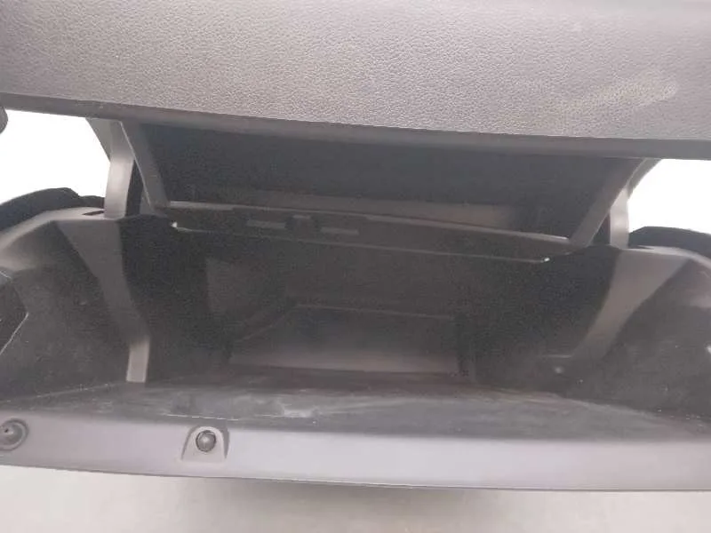 Guantera para Renault Megane Iv Berlina 5P