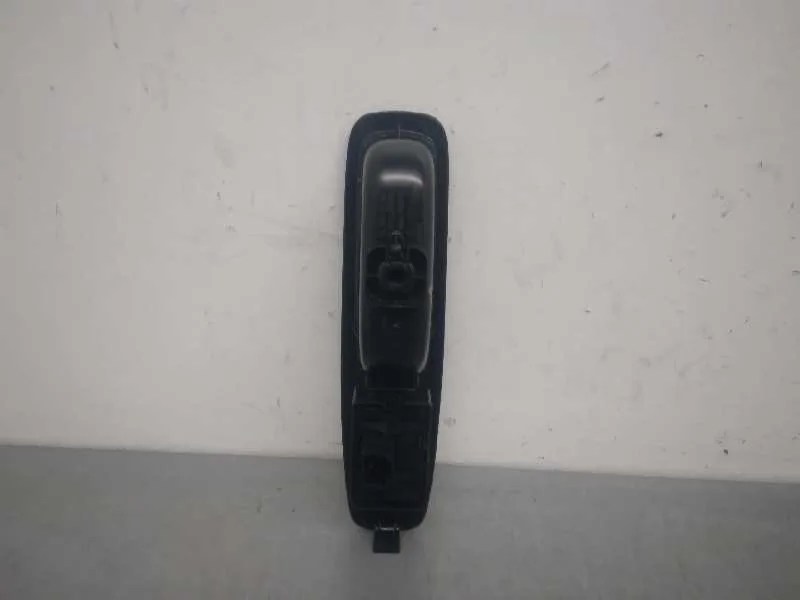 Mando Elevalunas Delantero Derecho para Renault Megane Iv Berlina 5P