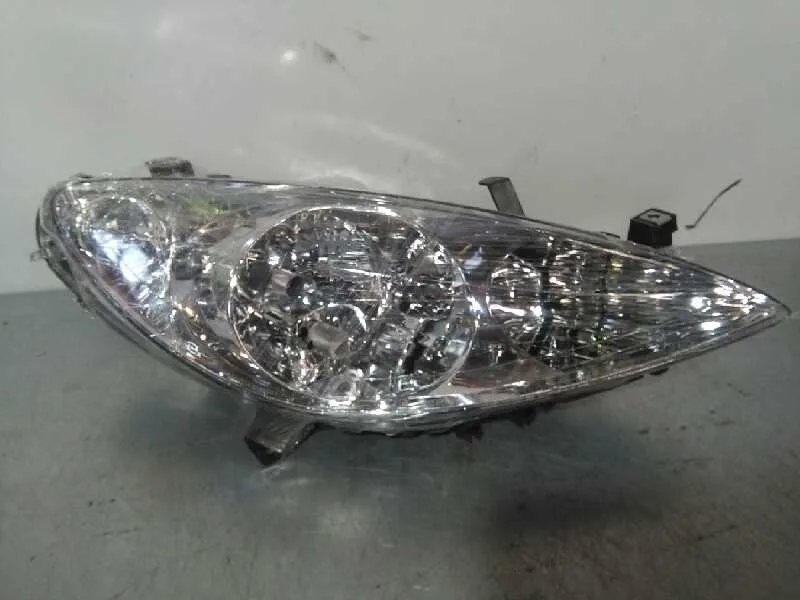 Faro Derecho para Peugeot 307 (S1)