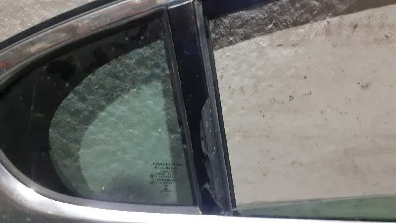 Puerta Trasera Derecha para Jaguar Xf