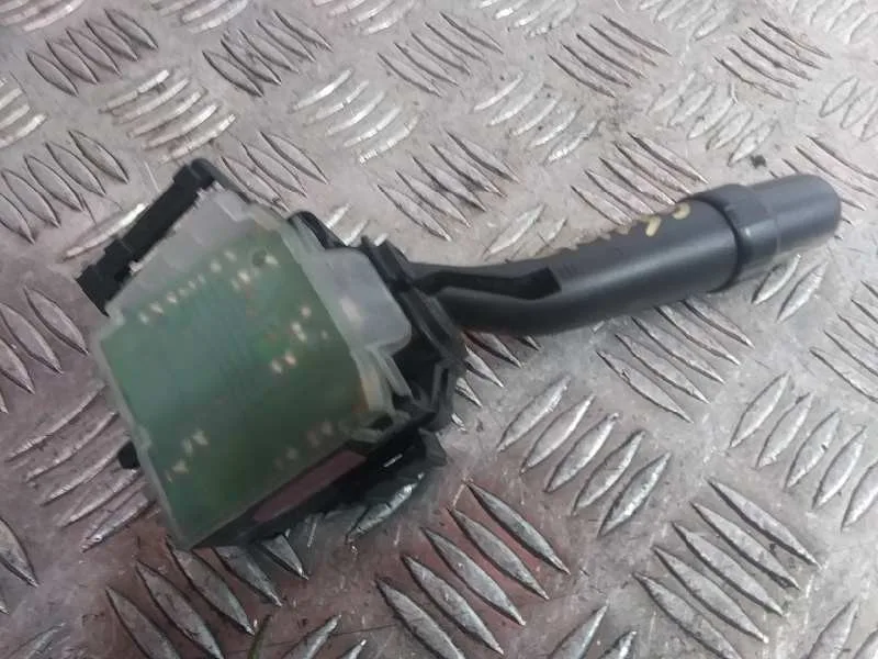 Mando Limpia para Toyota Avensis Berlina (T25)