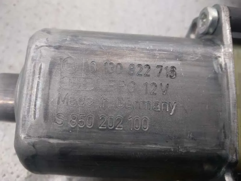 Elevalunas Delantero Derecho para Skoda Octavia Combi (5E5)