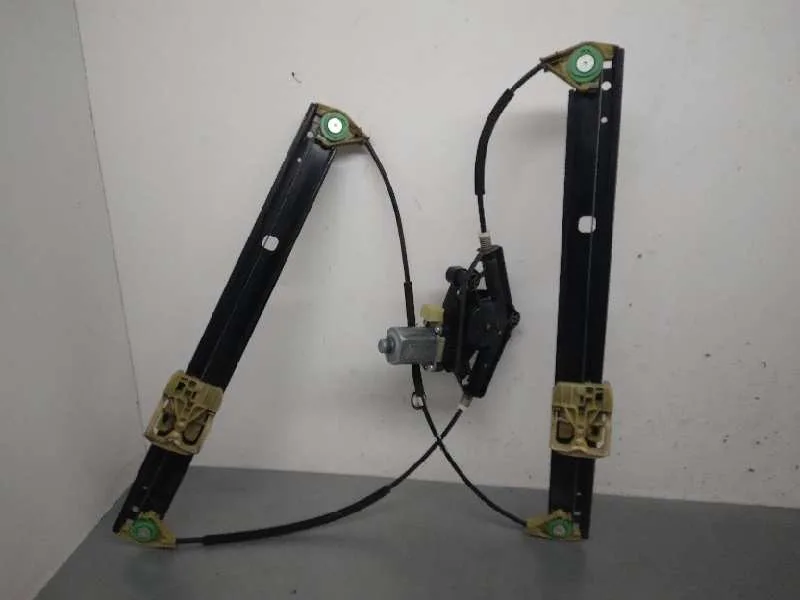 Elevalunas Delantero Izquierdo para Skoda Octavia Combi (5E5)