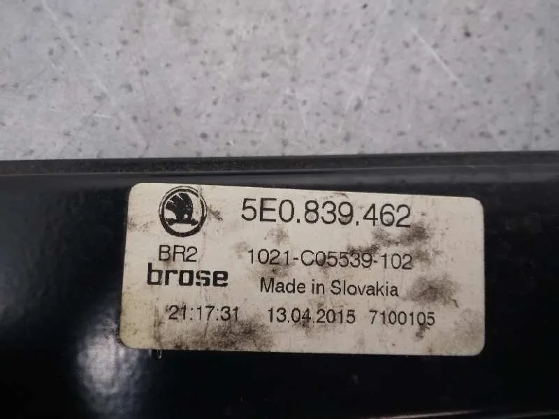 Elevalunas Trasero Derecho para Skoda Octavia Combi (5E5)