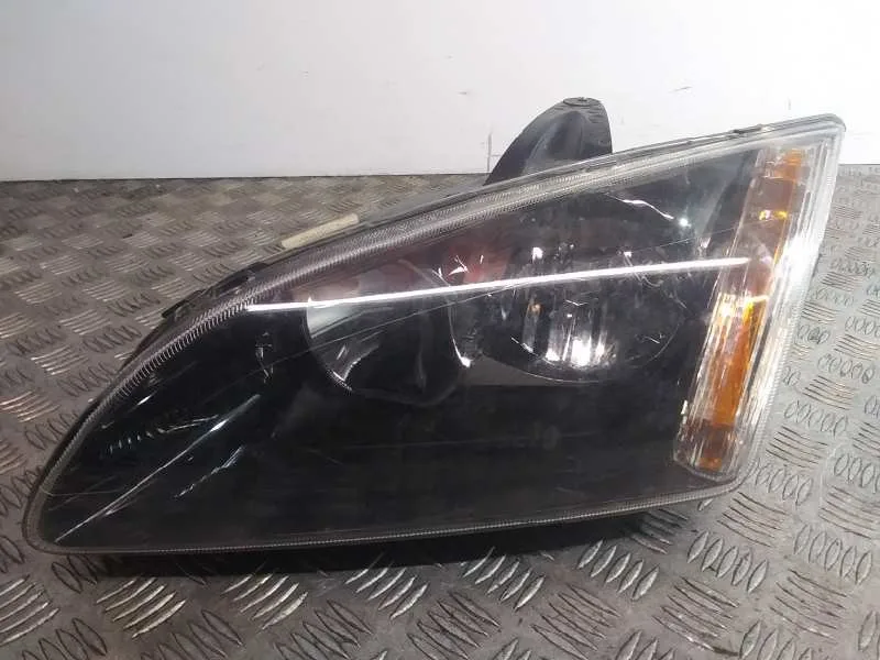 Faro Izquierdo para Ford Focus Berlina (Cap)