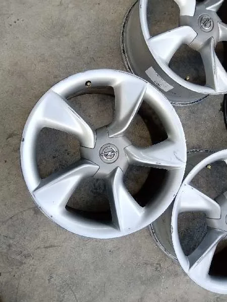 Juego Llantas para Opel Astra J Gtc