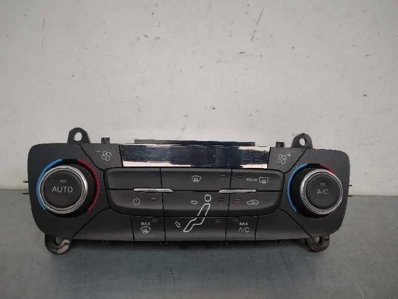 Mando Climatizador para Ford Focus Lim.