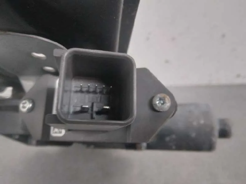 Elevalunas Delantero Derecho para Opel Astra J Gtc