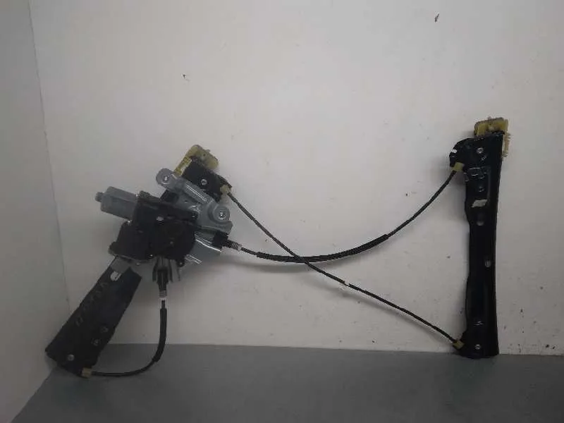 Elevalunas Delantero Derecho para Opel Astra J Gtc