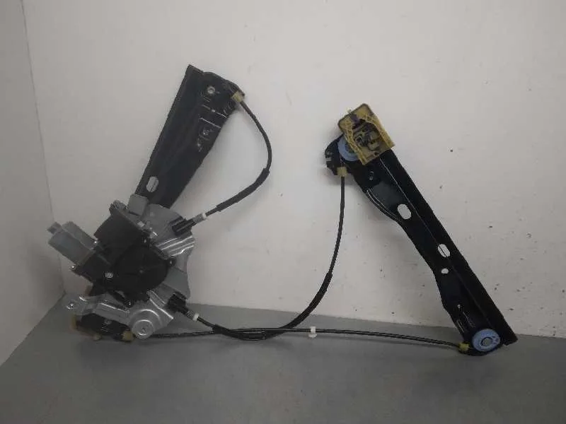 Elevalunas Delantero Izquierdo para Opel Astra J Gtc