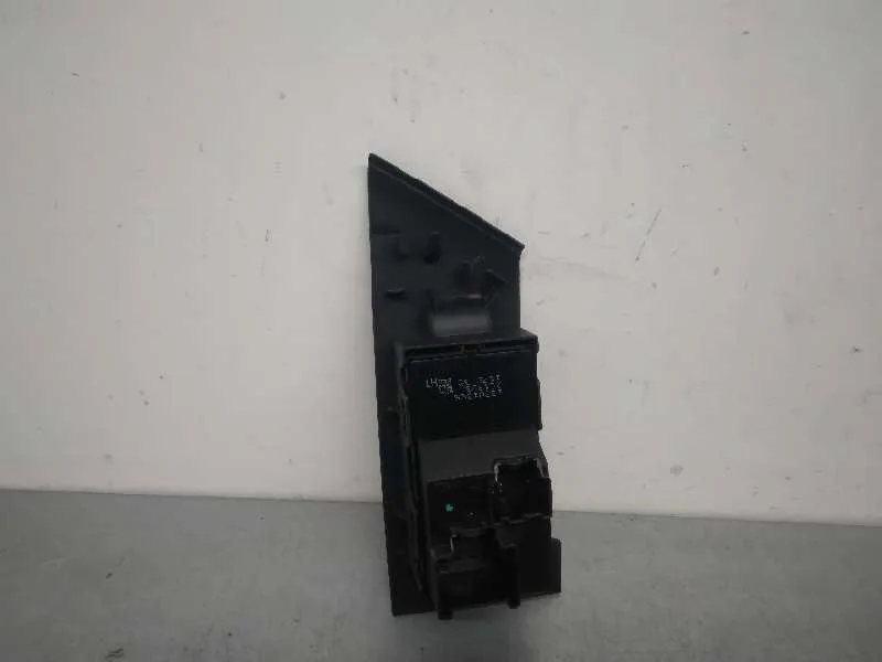 Mando Elevalunas Delantero Derecho para Opel Astra J Gtc
