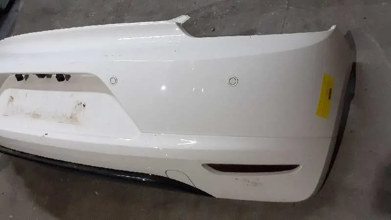 Paragolpes Trasero para Volkswagen Scirocco (137)