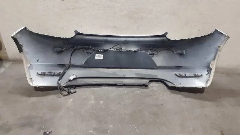 Paragolpes Trasero para Volkswagen Scirocco (137)