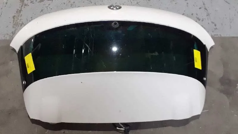 Porton Trasero para Volkswagen Scirocco (137)