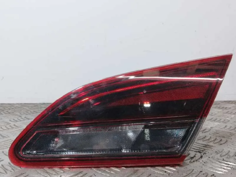 Piloto Trasero Derecho Interior para Opel Astra J Gtc