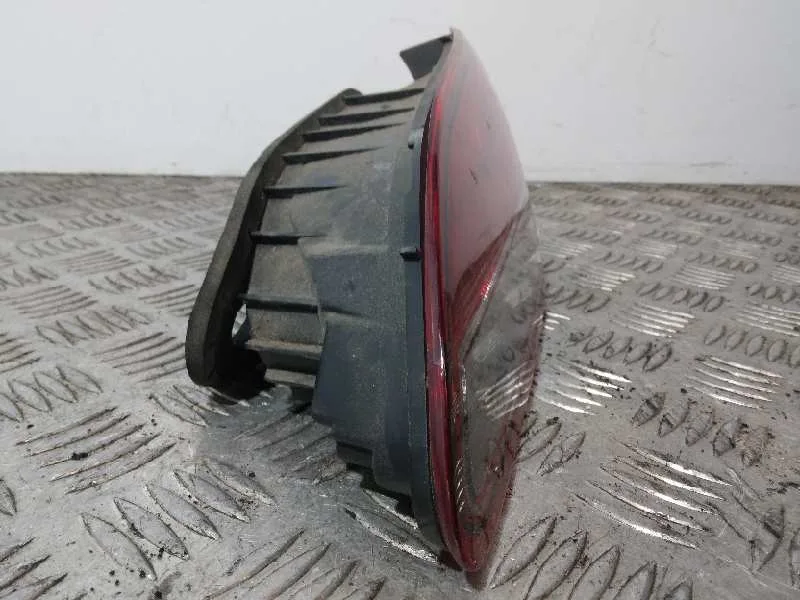Piloto Trasero Derecho Interior para Opel Astra J Gtc
