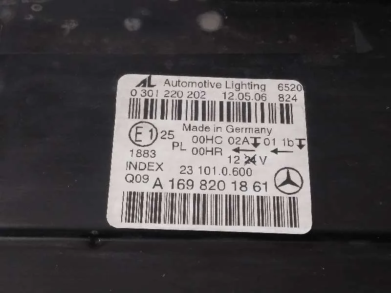 Faro Derecho para Mercedes-Benz Clase B (W245)