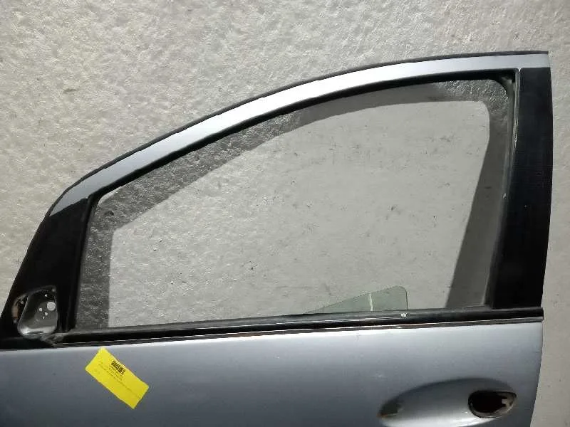 Puerta Delantera Izquierda para Mercedes-Benz Clase B (W245)