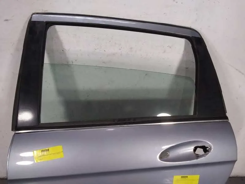 Puerta Trasera Izquierda para Mercedes-Benz Clase B (W245)
