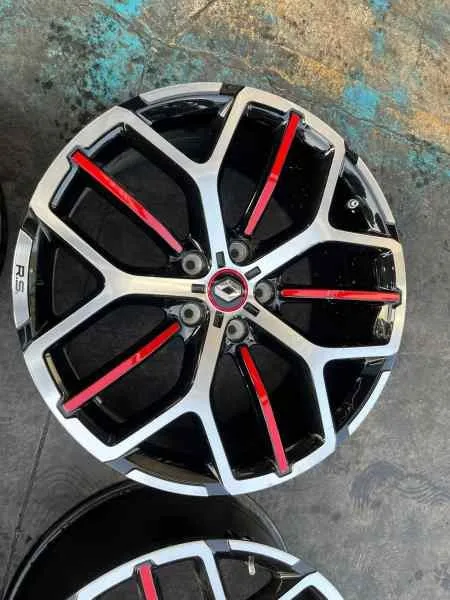 Juego Llantas para Renault Megane Iv Berlina 5P