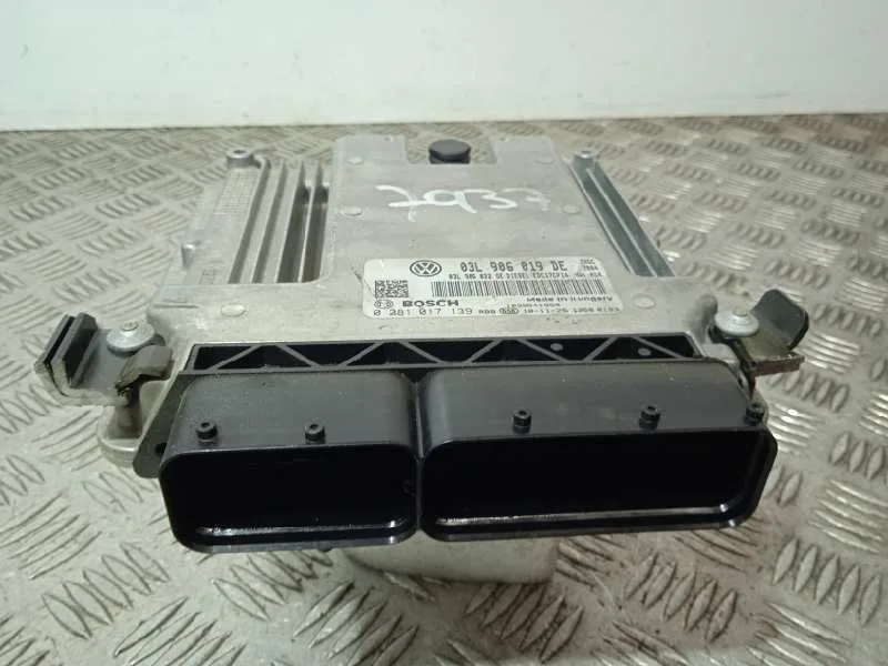 Centralita Motor Uce para Seat Exeo Berlina (3R2)