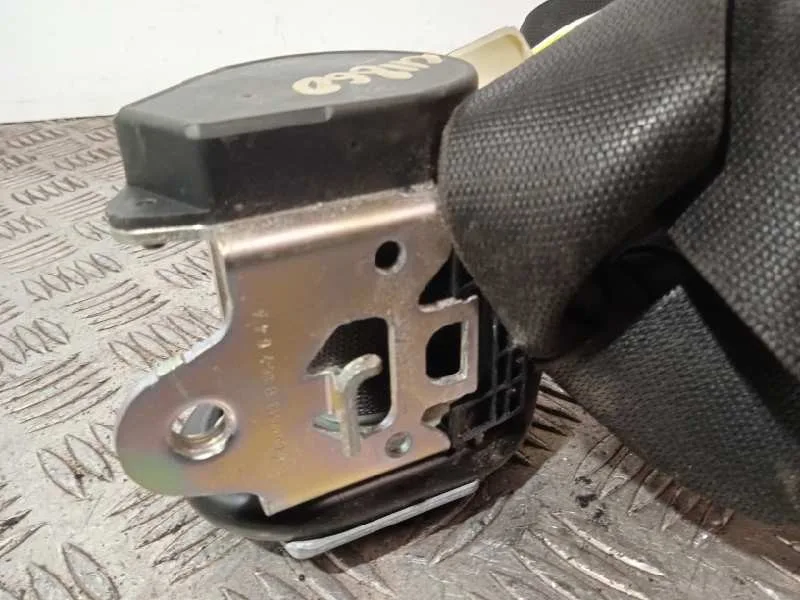Pretensor Airbag Derecho para Mercedes-Benz Clase B (W245)