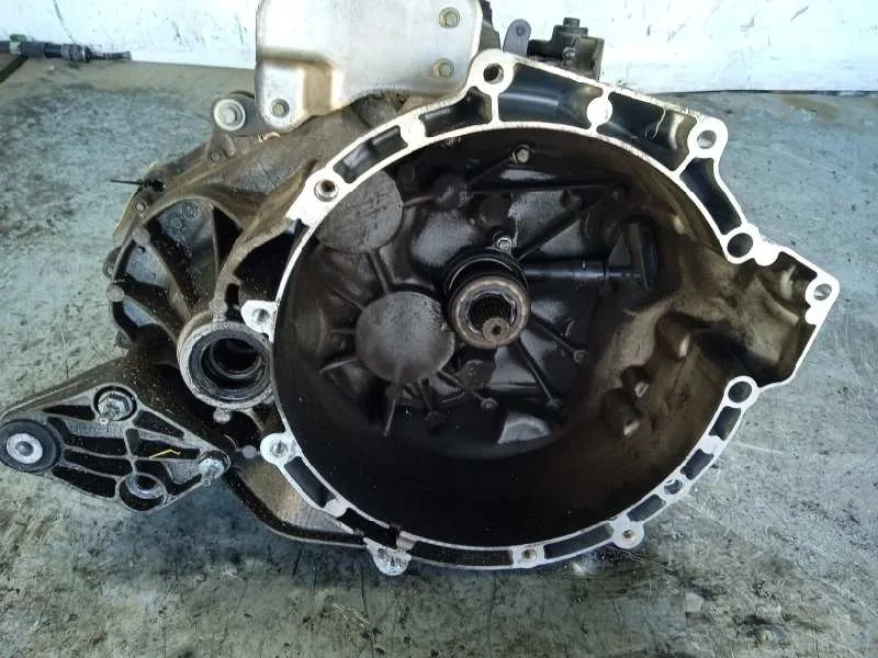 Caja Cambios para Ford Focus Lim. (Cb8)