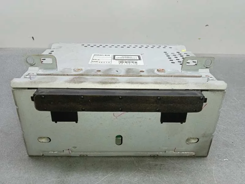 Sistema Audio / Radio Cd para Ford Focus Lim. (Cb8)