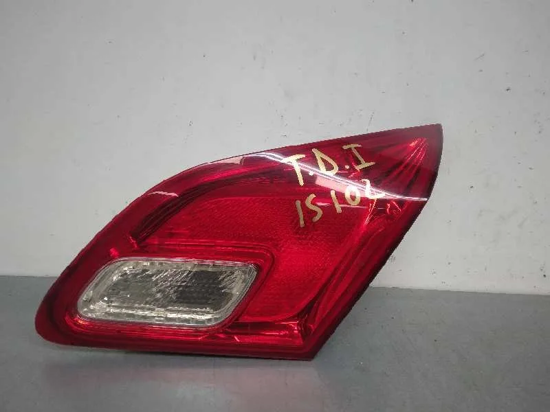 Piloto Trasero Derecho Interior para Opel Astra J Lim.
