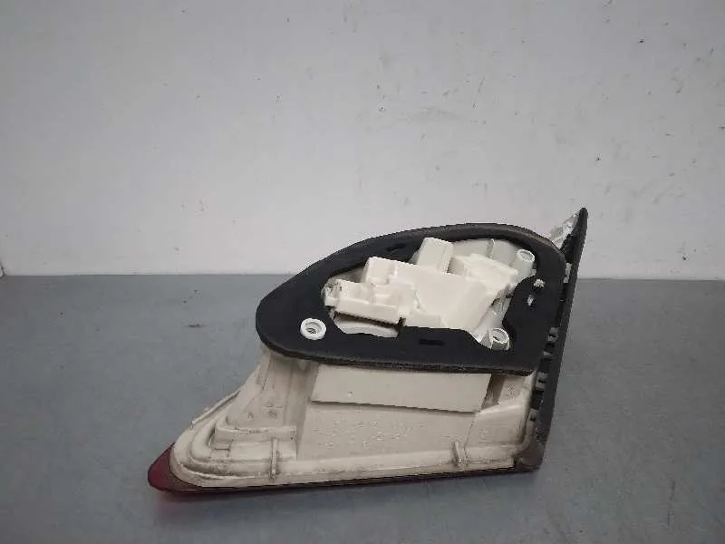 Piloto Trasero Izquierdo Interior para Opel Astra J Lim.