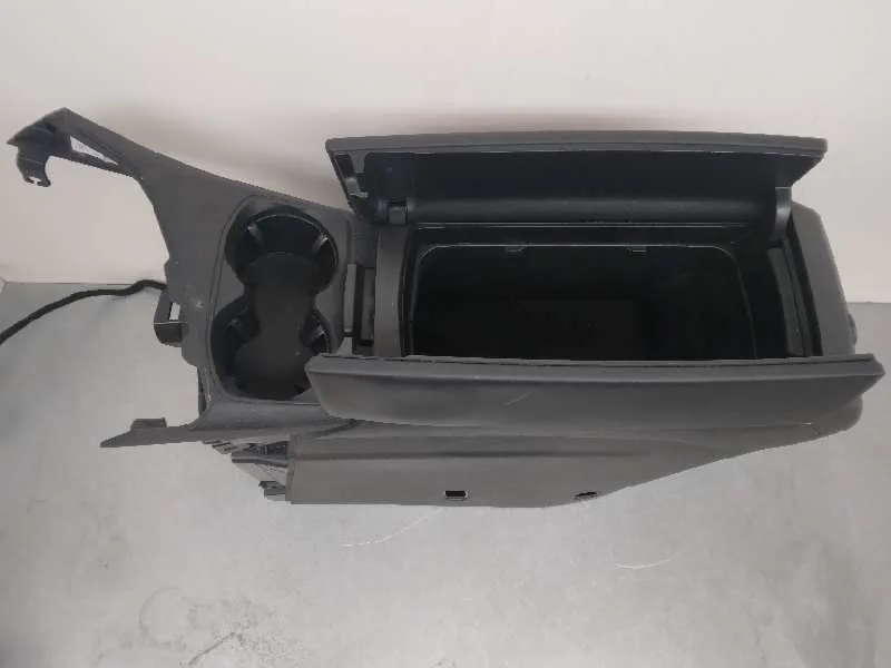 Apoyabrazos Central para Peugeot 5008