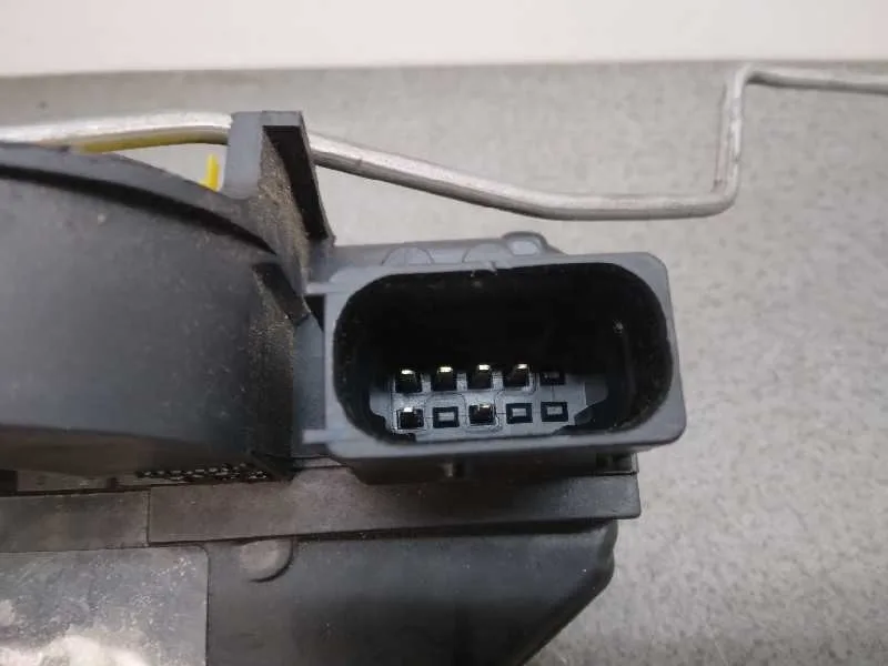 Cerradura Puerta Delantera Izquierda para Opel Astra J Lim.