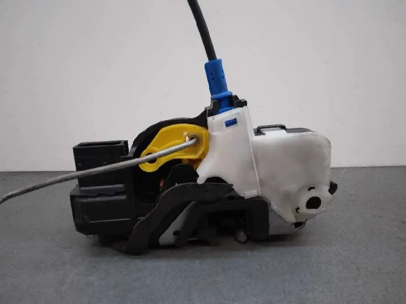 Cerradura Puerta Delantera Izquierda para Opel Astra J Lim.