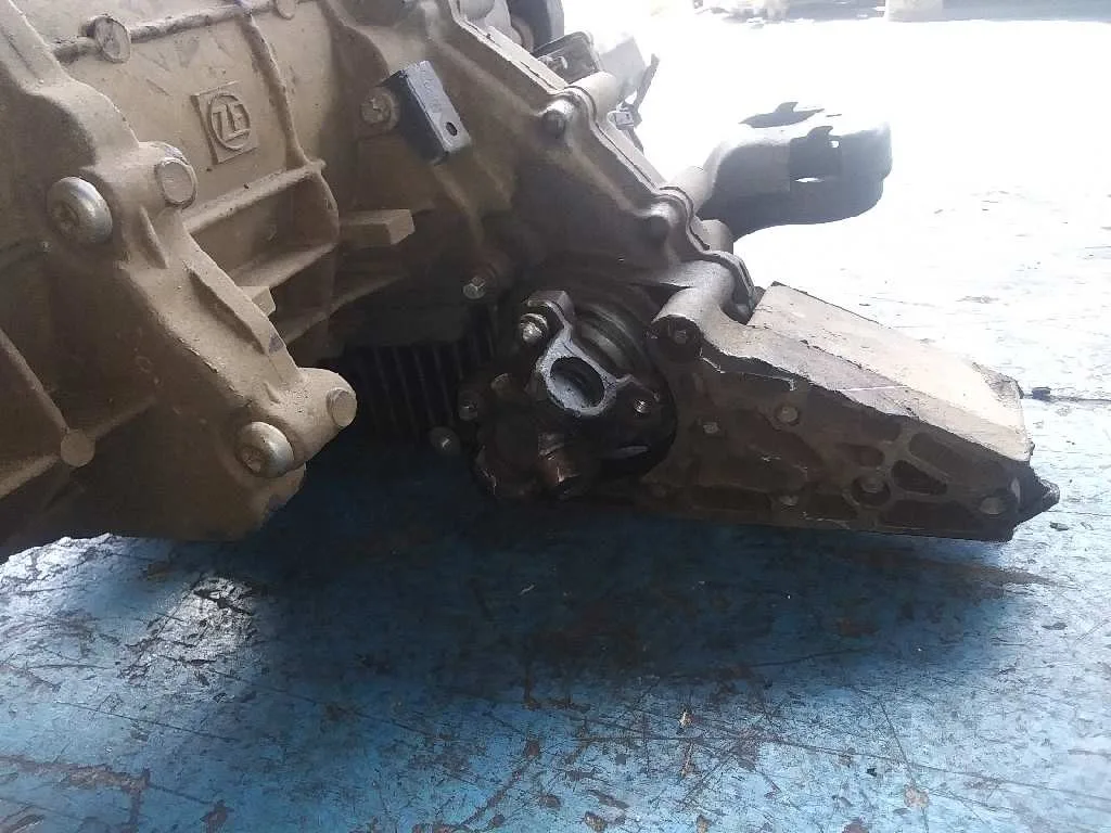 Caja Cambios para Bmw X3 (E83)